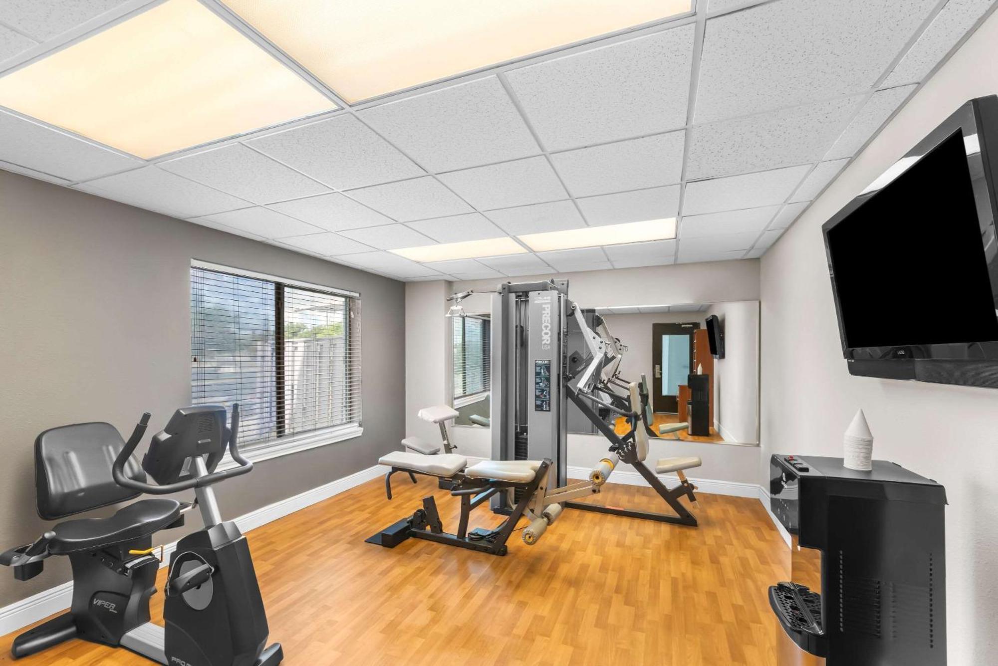 Comfort Suites Austin Airport Luaran gambar